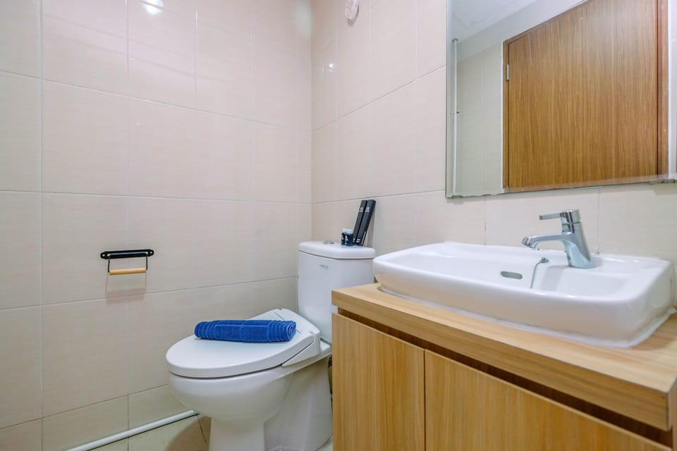 Warm and Cozy Studio at The Oasis Apartment Apartment in West Java
