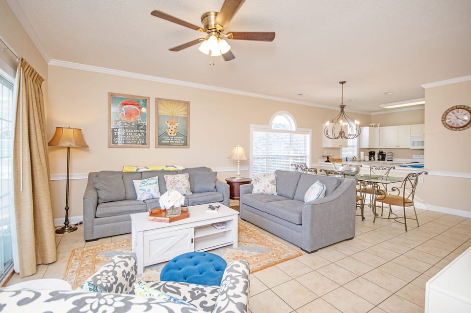 Condo, 2 Bedrooms | Living area | TV
