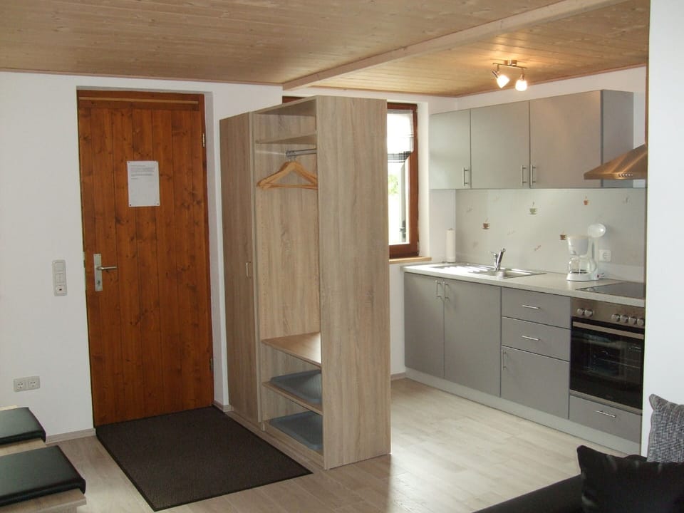 Apartment | Private kitchen | Coffee/tea maker, fridge, microwave, oven