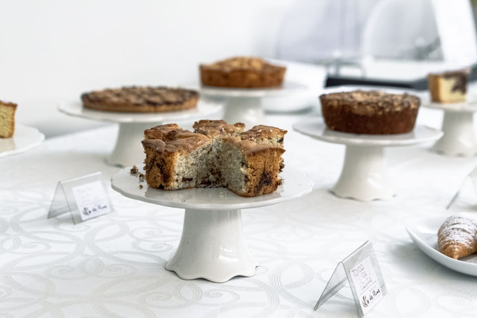 Daily buffet breakfast (EUR 6 per person)