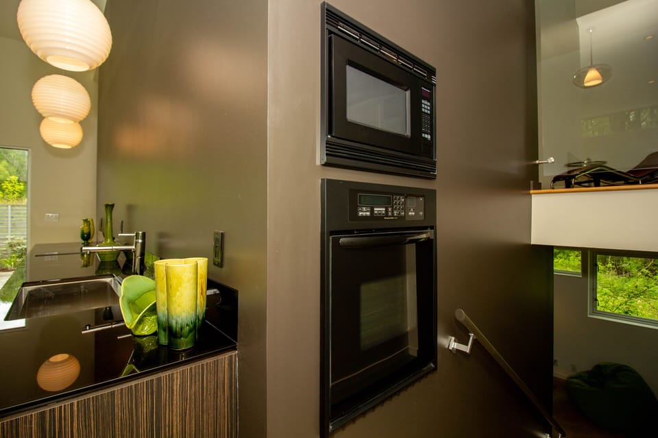 Main Level | Kitchen