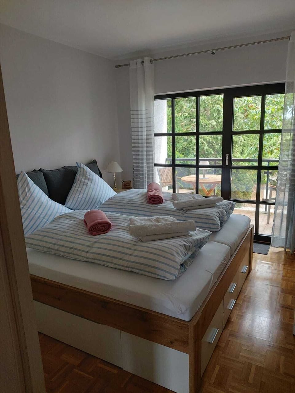 Suite, Ensuite