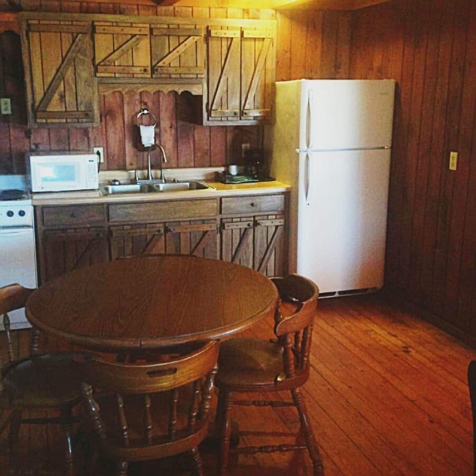 1.5 Bedroom Cabin | Private kitchen | Coffee/tea maker