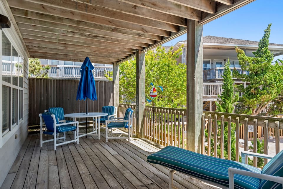 IS7A: Siren Song l Covered Deck