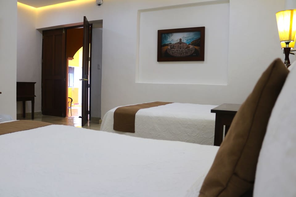 Double Room | Laptop workspace, WiFi (free), bed sheets