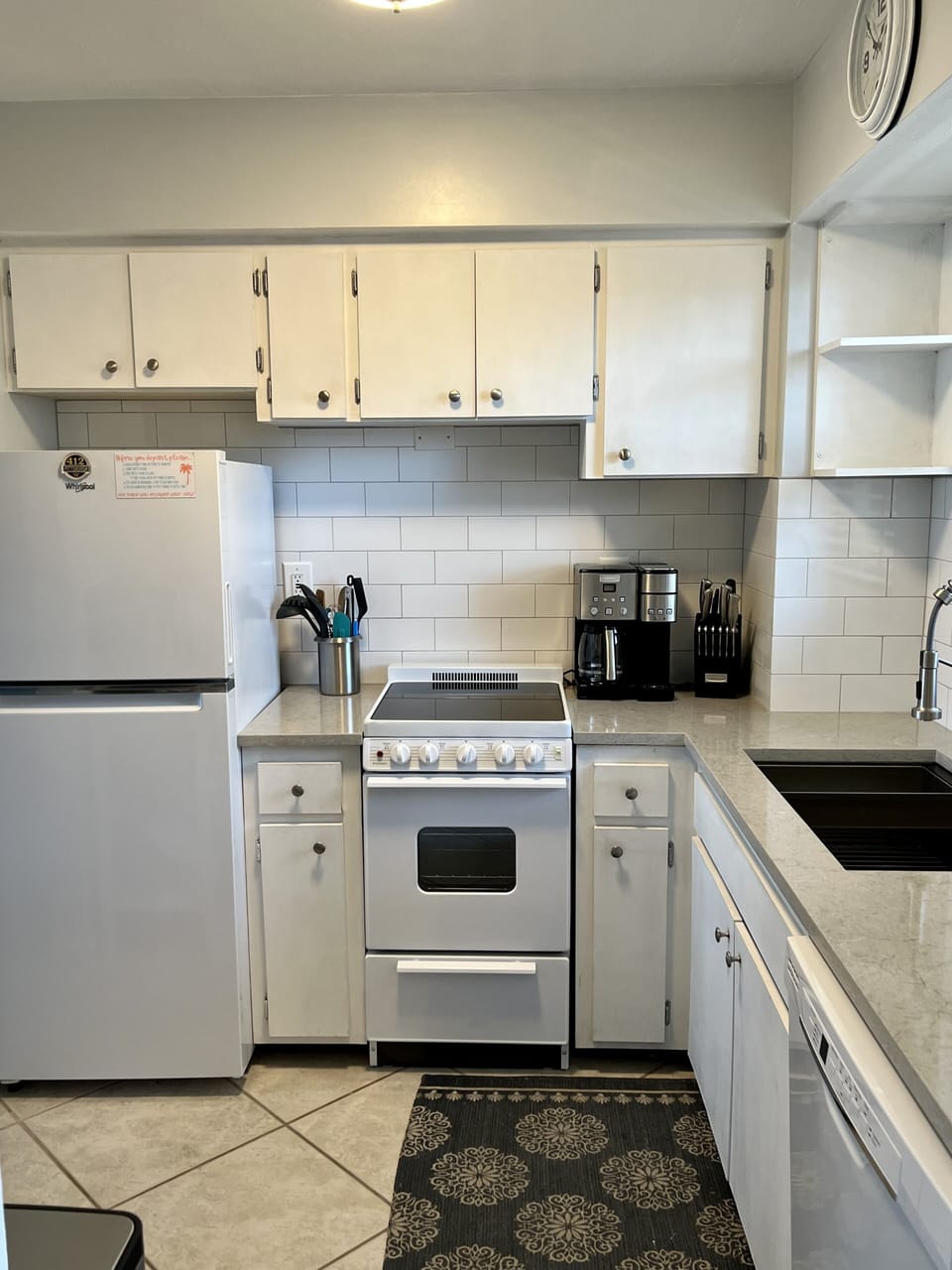 Updated appliances allow guests to whip up a quick meal. Combo drip & Keurig. 