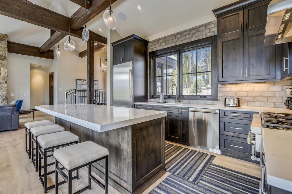 Kitchen - Barton Creek Vista Breckenridge Vacation Rental