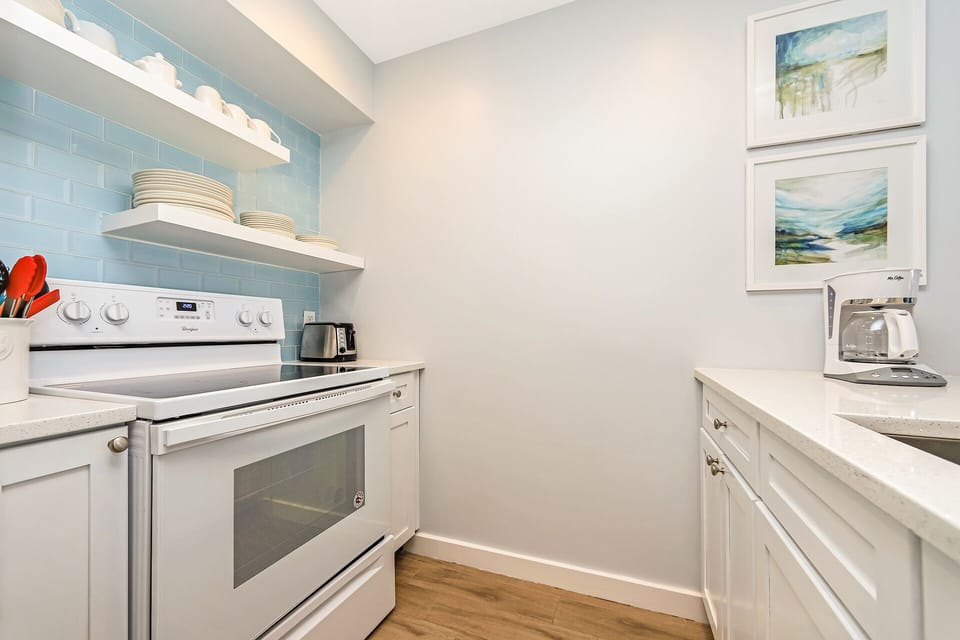 Entry and Kitchen