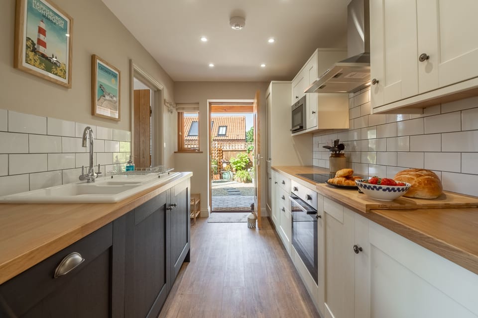 Ground floor: Kitchen