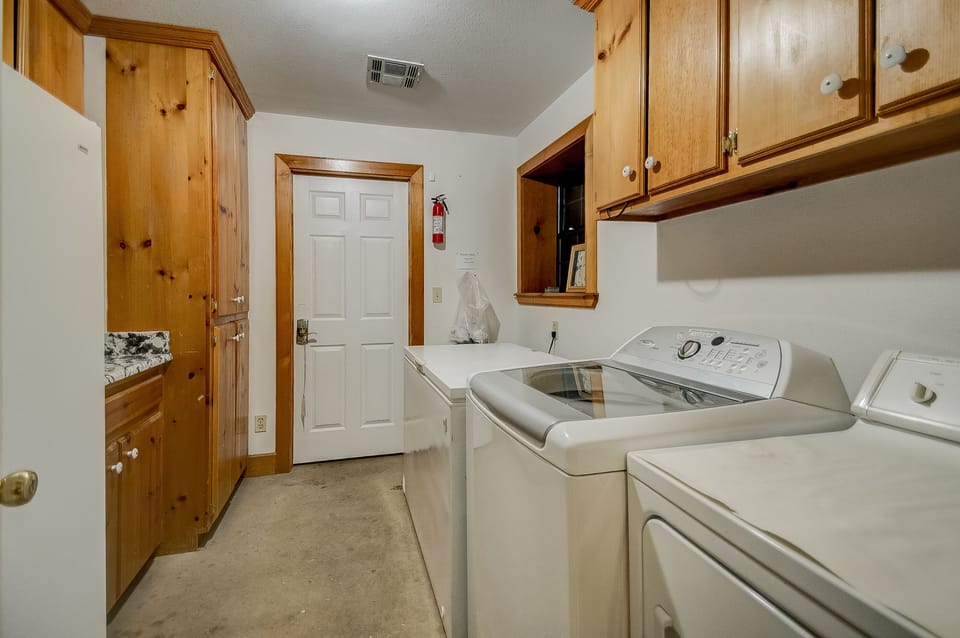Laundry downstairs