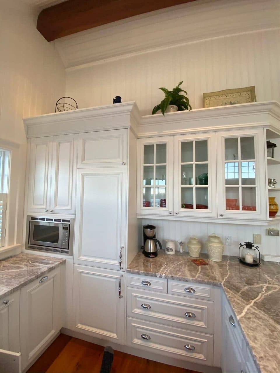 Boathouse kitchenette