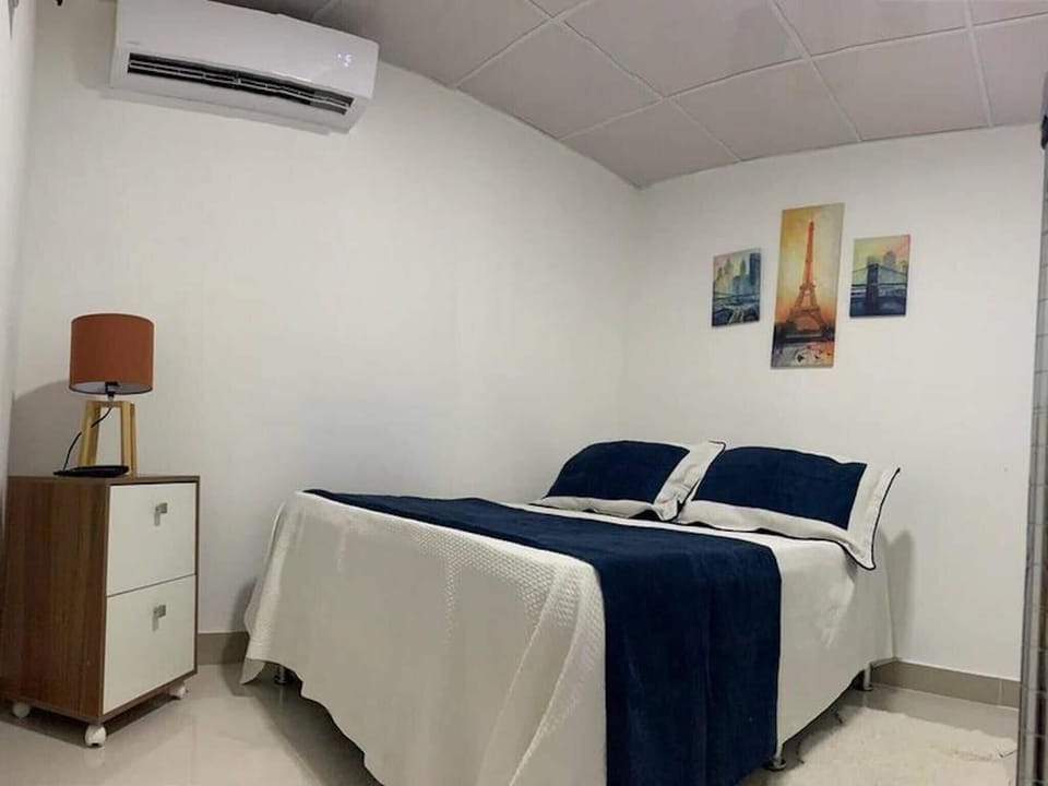 Room, 1 Bedroom, Smoking | 1 bedroom
