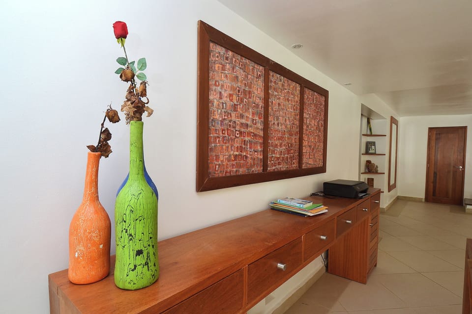 Villa, 5 Bedrooms, Smoking, Private Pool | Living area | Books