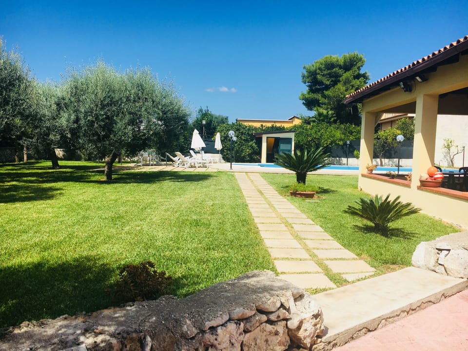 Villa, 1 Bedroom, Accessible, Smoking | Garden