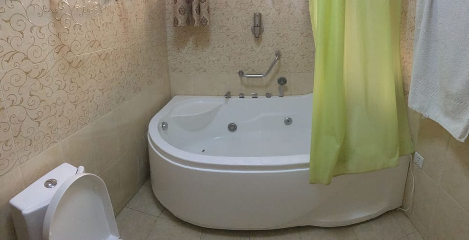 Shared Dormitory, 1 Bedroom, Balcony | Bathroom