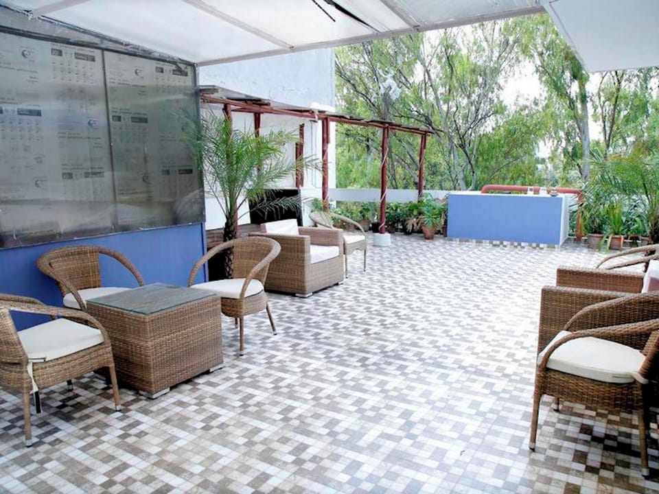 Room, 1 Bedroom, Accessible, Smoking | Terrace/patio