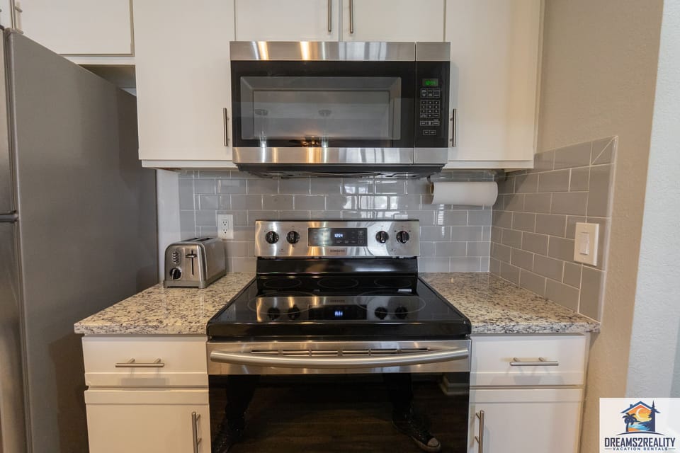 Stove and Microwave