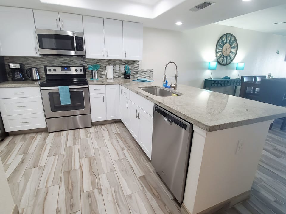 Kitchen 2