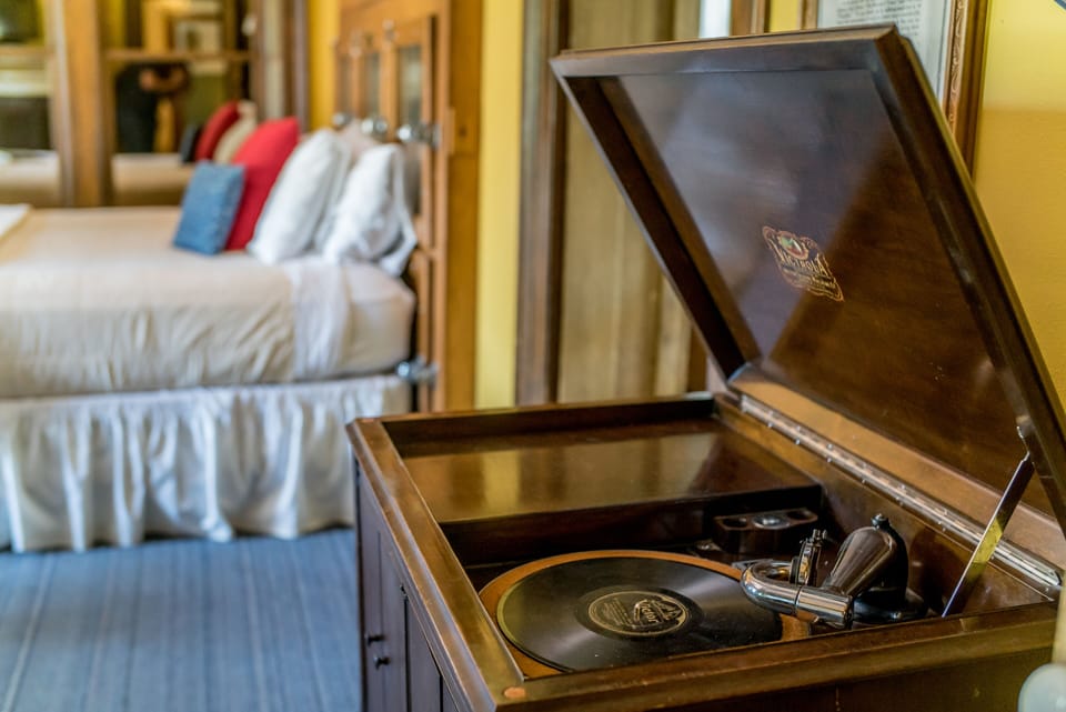 Luxury Suite | Premium bedding, individually decorated, individually furnished