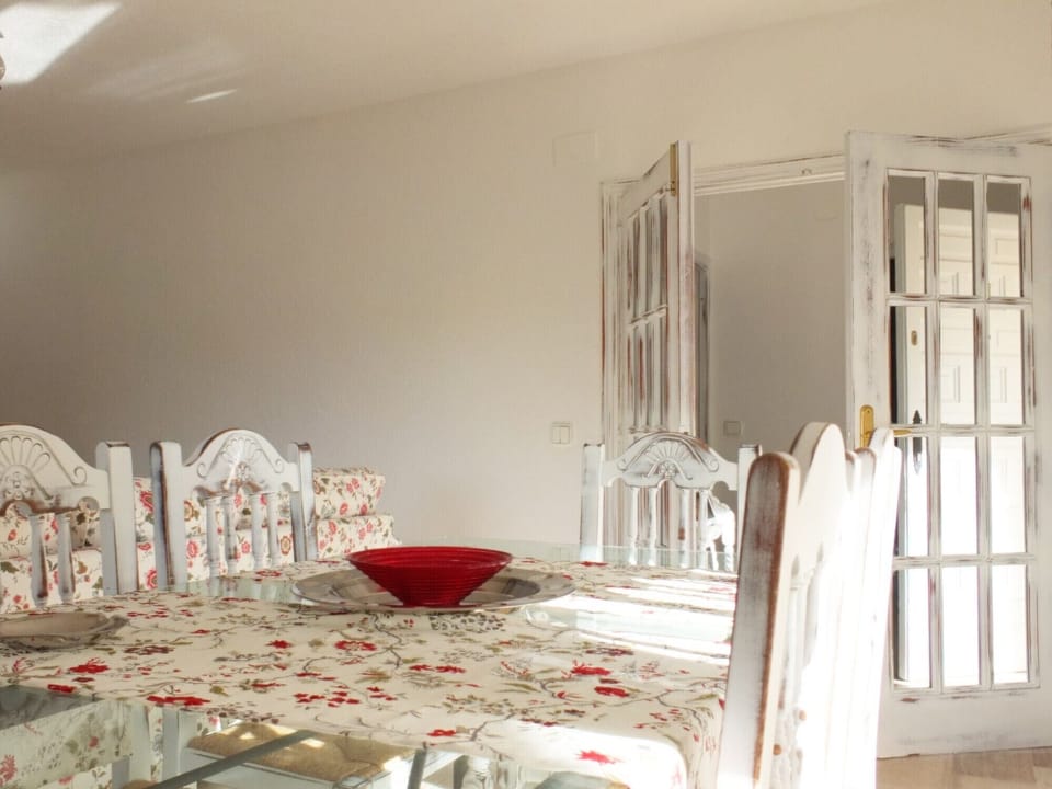 Living/dinning room