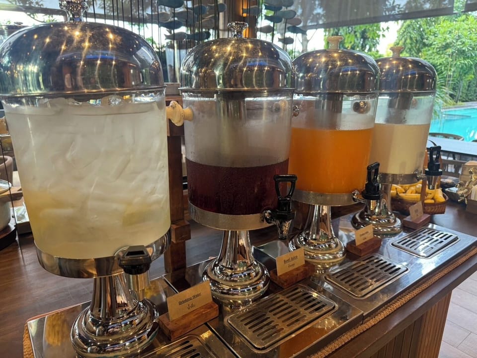 Breakfast buffet