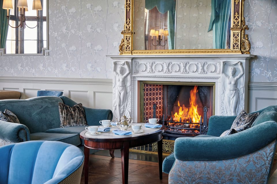 4 restaurants, breakfast, lunch, dinner served; Modern European cuisine