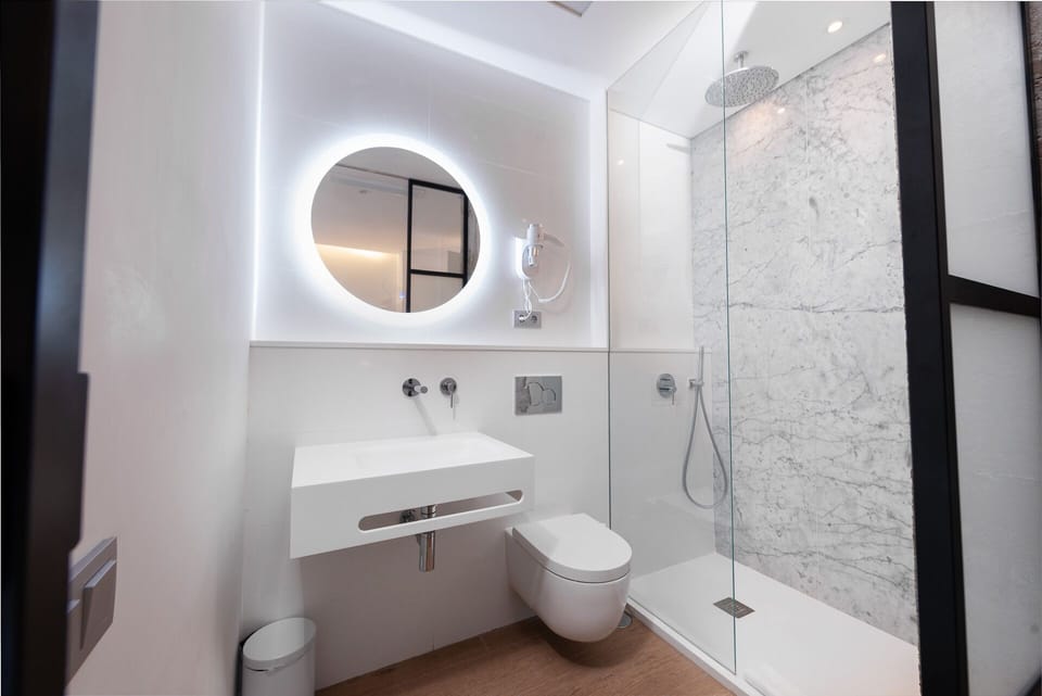 Standard Double or Twin Room, Balcony, City View | Bathroom shower