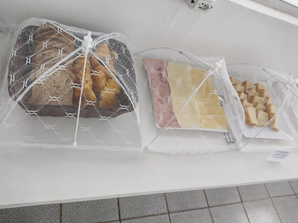 Free daily self-serve breakfast