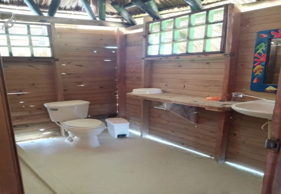 Shower, rainfall showerhead, heated floors, towels