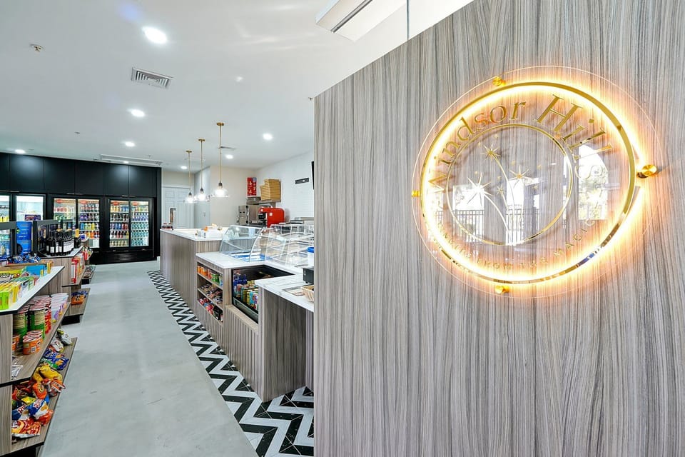 Windsor Hill quick service and store