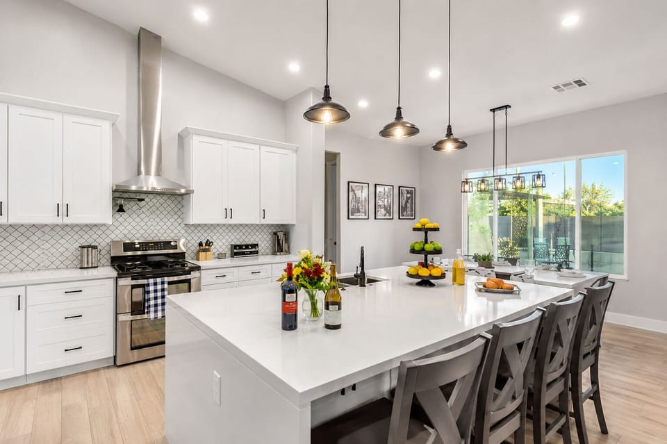 ScottsdaleStays – The Ultimate Chef's Kitchen. 