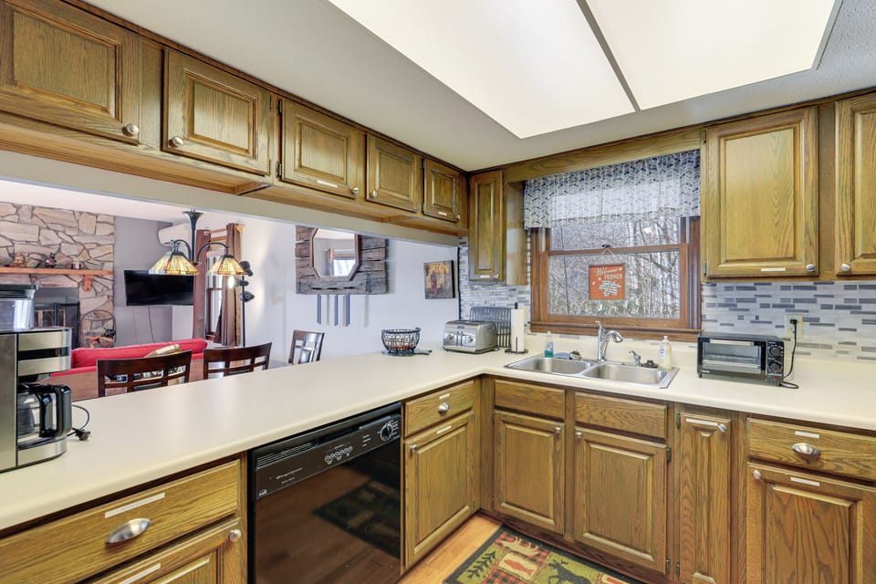 Kitchen | Cooking Basics | Upper Level