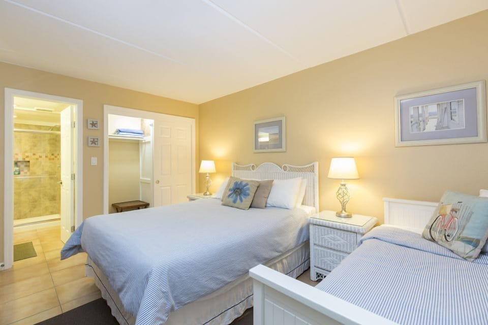 Your guests will enjoy room to unpack and an ensuite bathroom during their stay.