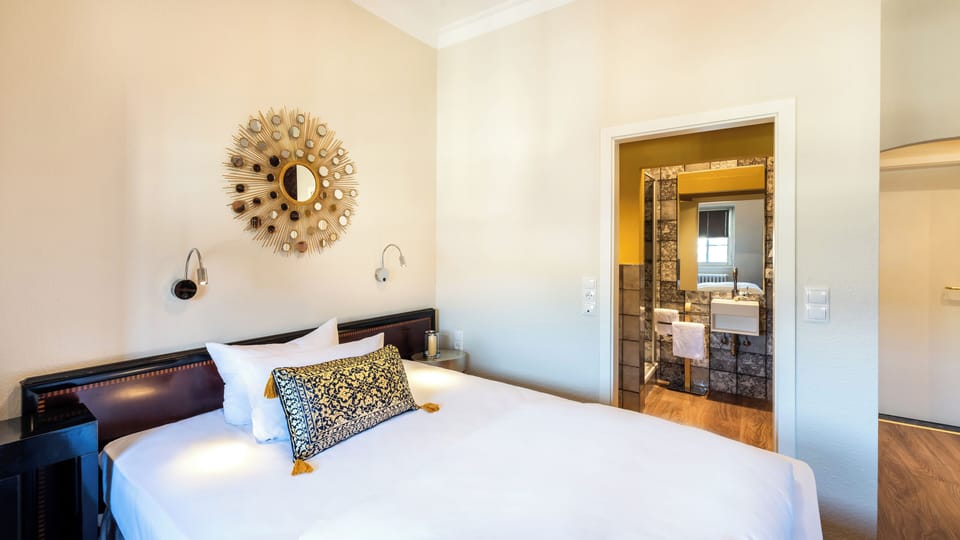 Comfort Single Room | Hypo-allergenic bedding, minibar, in-room safe, individually decorated