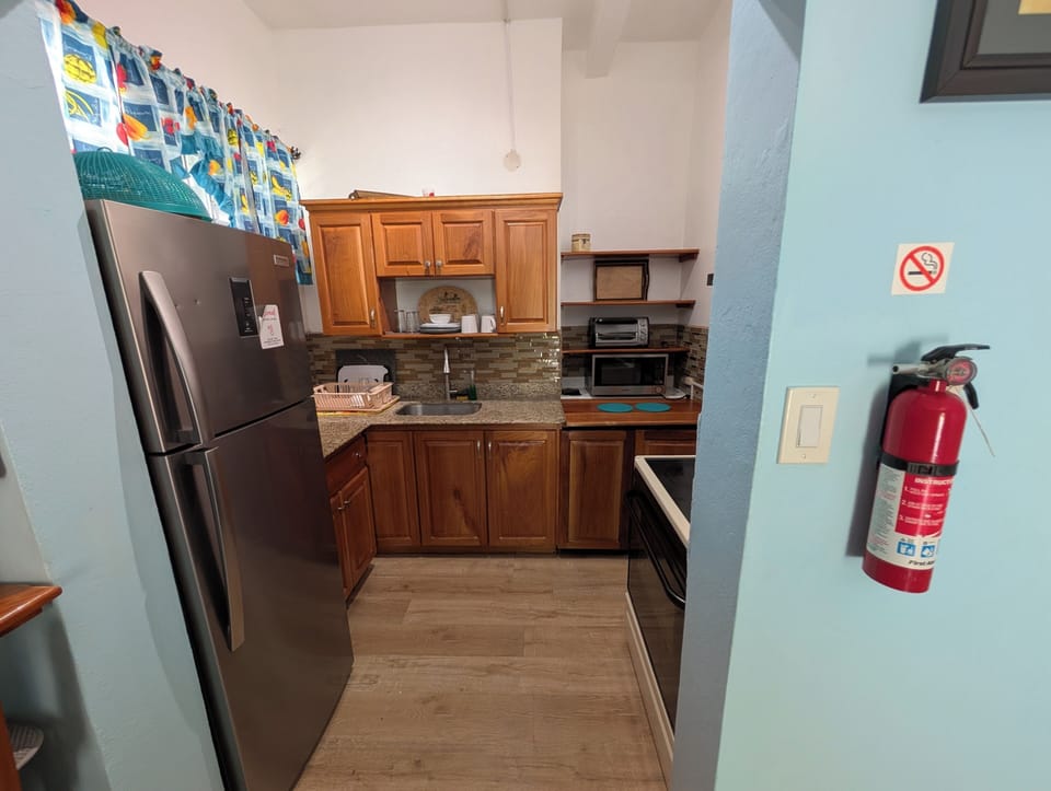 Full kitchen with all the amenities you need.