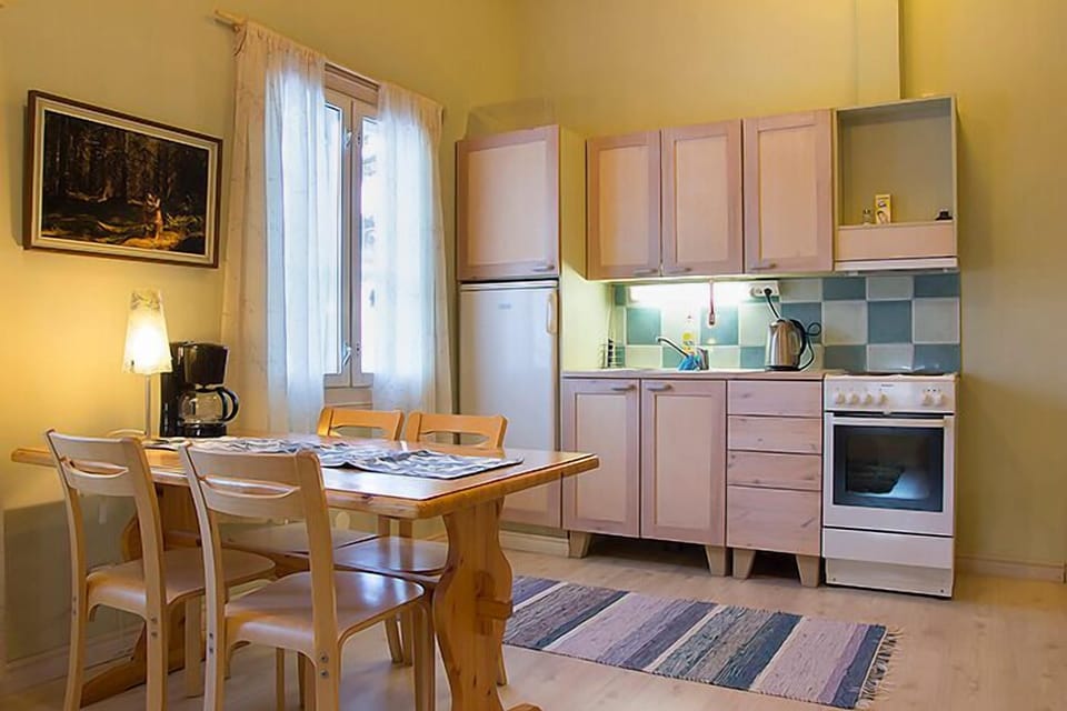 Shared fridge, microwave