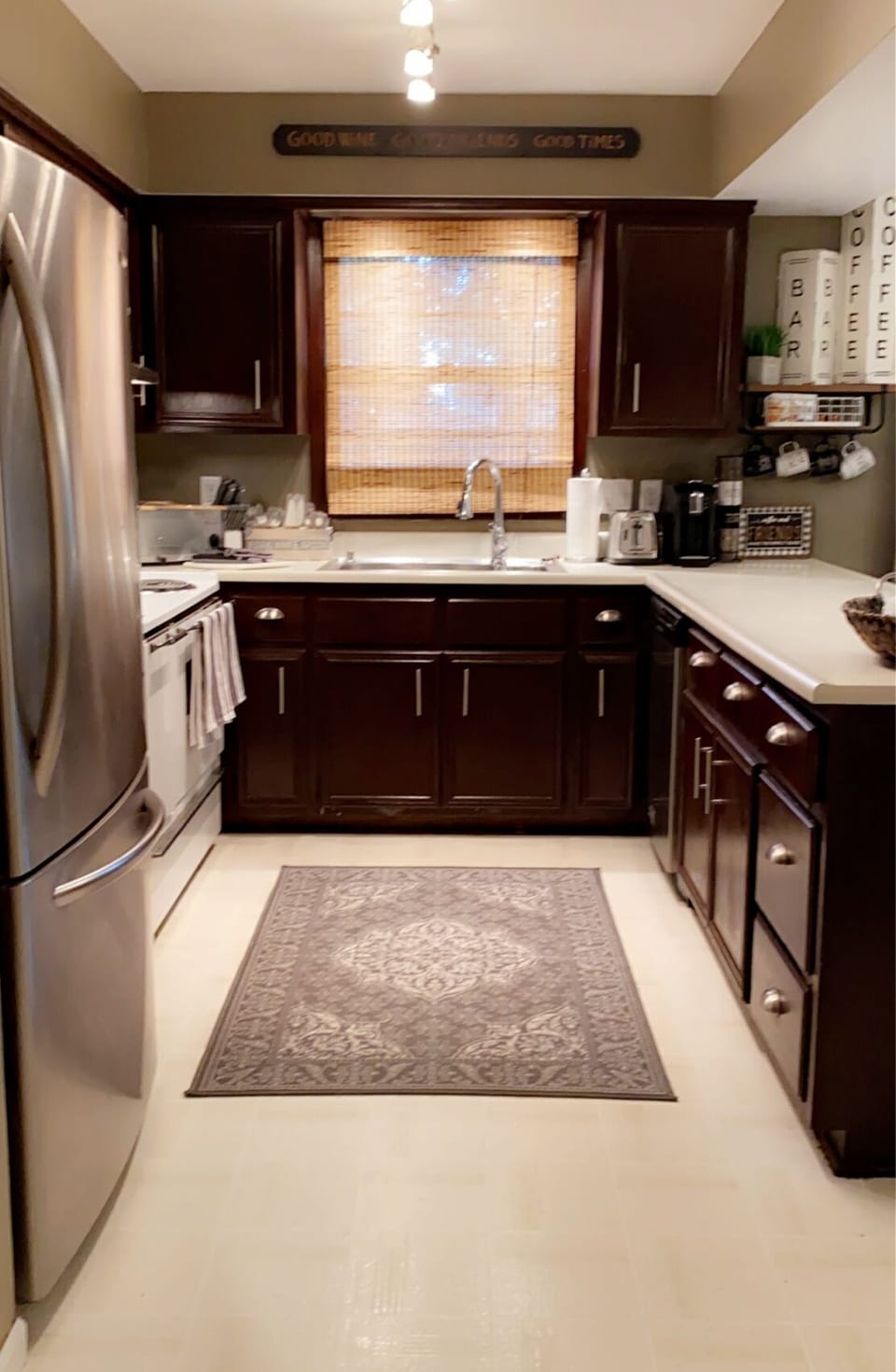 Kitchen with large 40” stove.  Coffee bar complimentary to guest.  