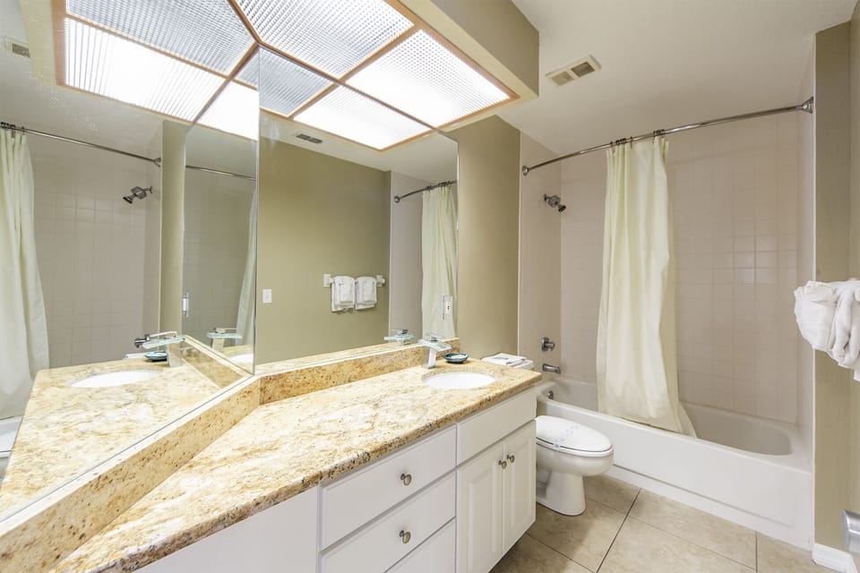 Crimson 104 Guest Bath