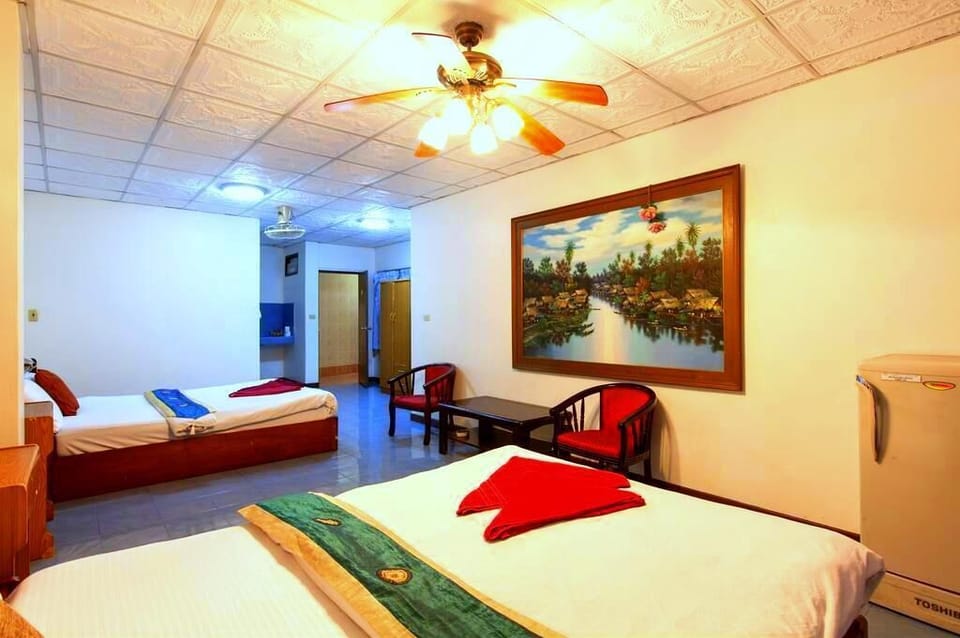 Family Room | In-room safe, desk, blackout drapes, free WiFi