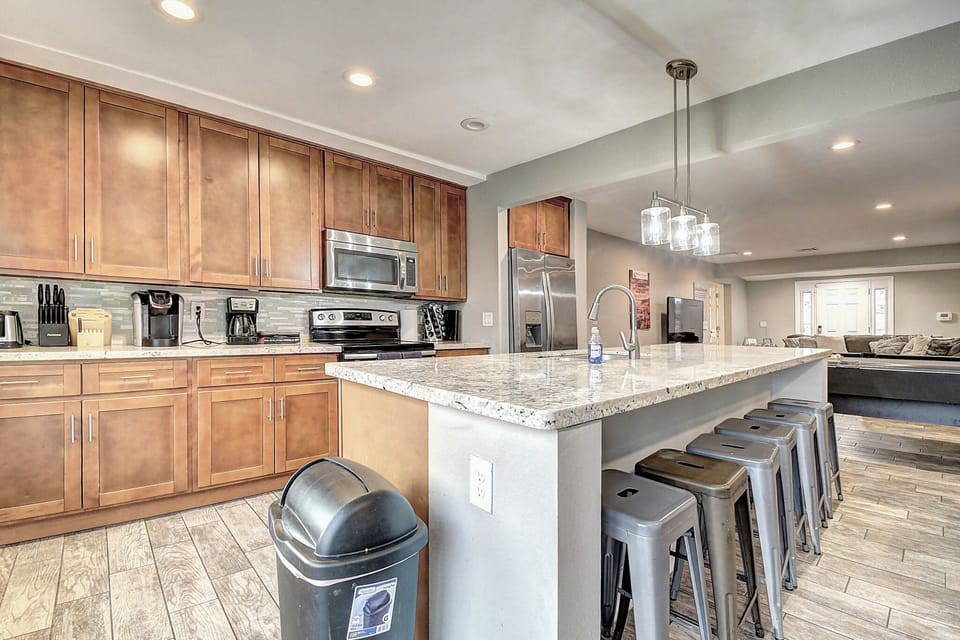 Beautiful chefs kitchen.