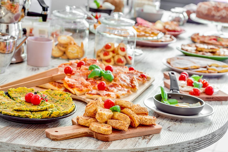 Daily continental breakfast for a fee