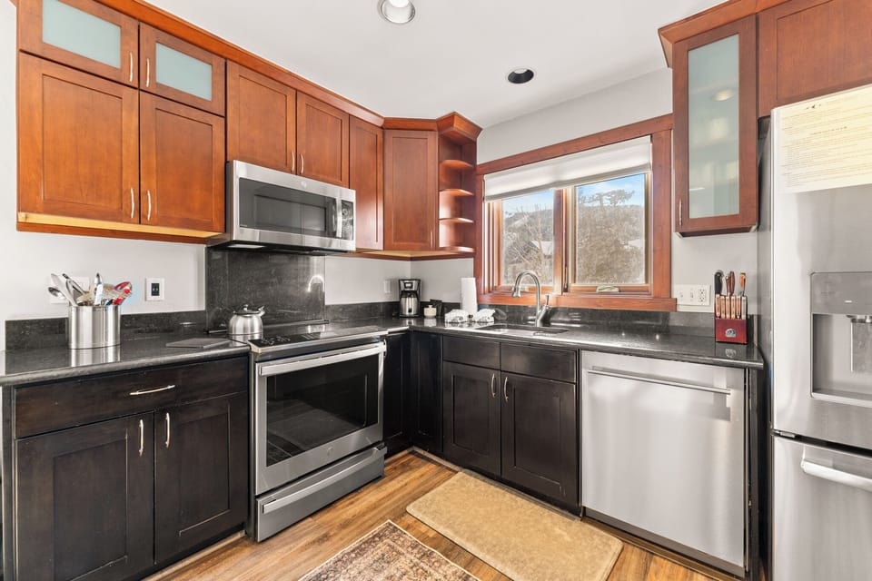 House (3 Bedrooms) | Property amenity