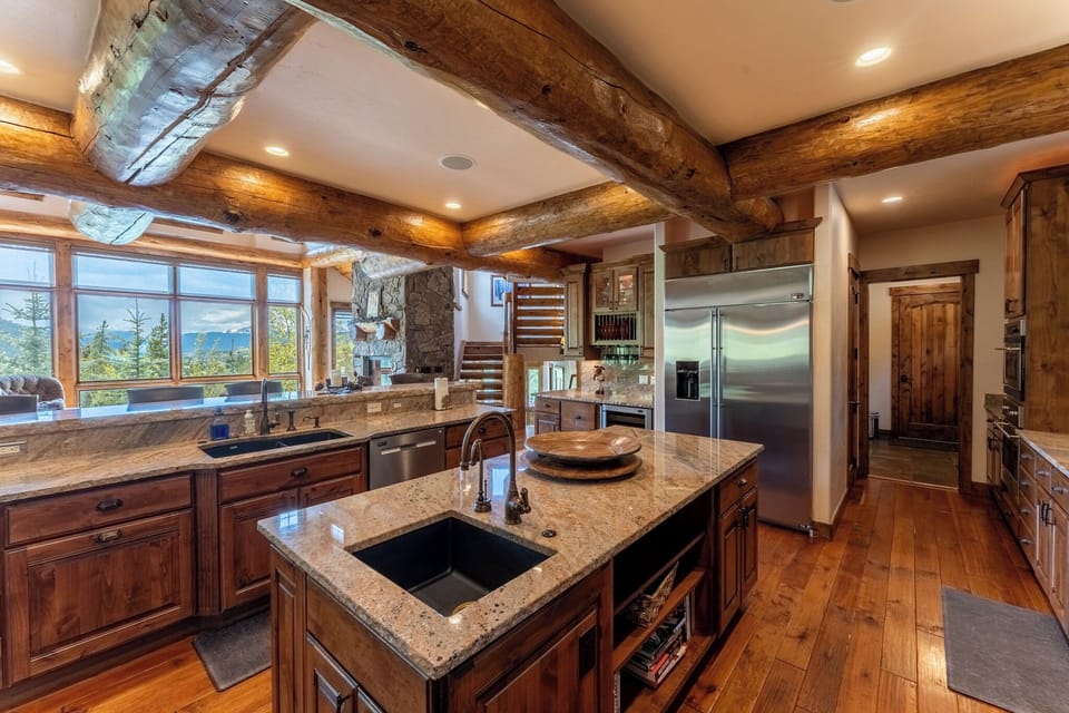 House (4 Bedrooms) | Property amenity