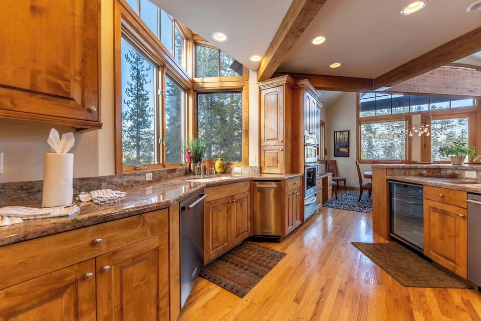 House (5 Bedrooms) | Property amenity