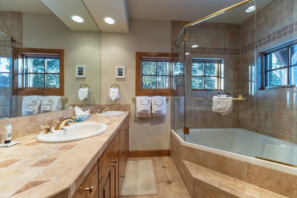 580 Elk Circle by Summit County Mountain Retreats Cottage in Keystone