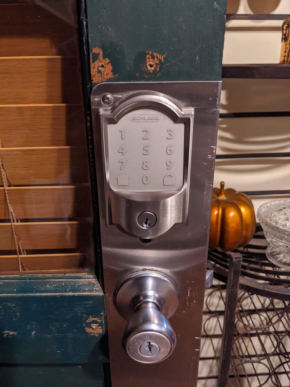 Keyless entry code will be sent close to checkin