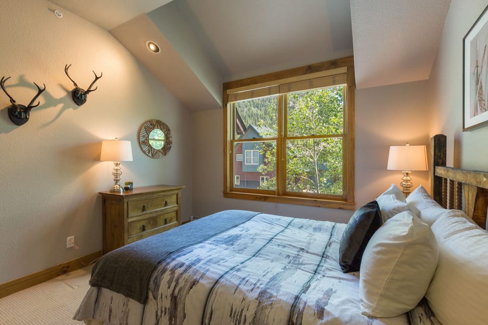 Ski Tip by Summit County Mountain Retreats House in Keystone