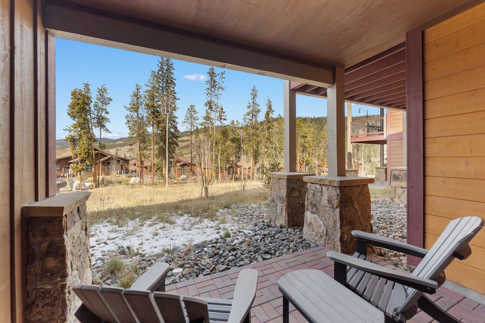 Studio (3 Bedrooms) | Property amenity