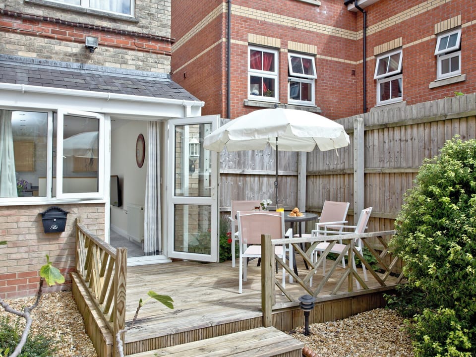 Decking | Coastal Gem, Weymouth