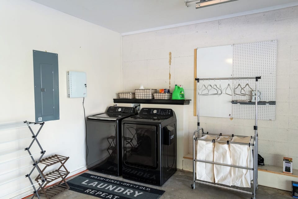 Full laundry room 